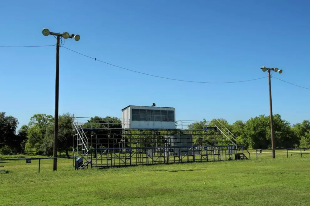 Leave it to the Amateurs: Local Stadium Design in the United States