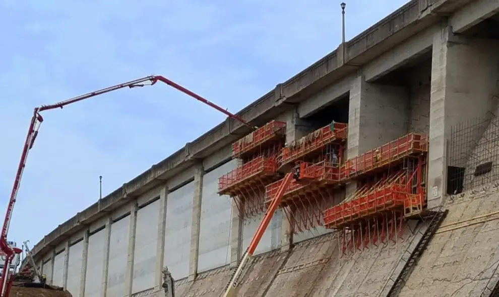 Bagnell Dam