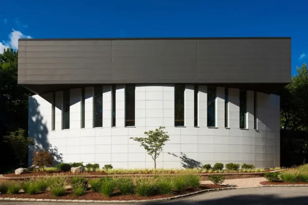 Inspiring, accessible, and sustainable: Scarsdale Synagogue renovation by Landau Zinder Architecture