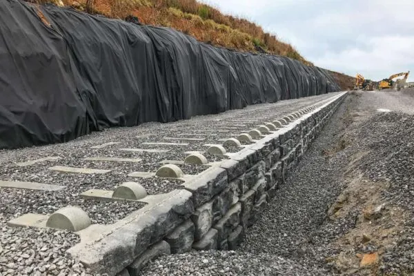 Engineer Optimizes 25.5-Foot-Tall Gravity Retaining Wall