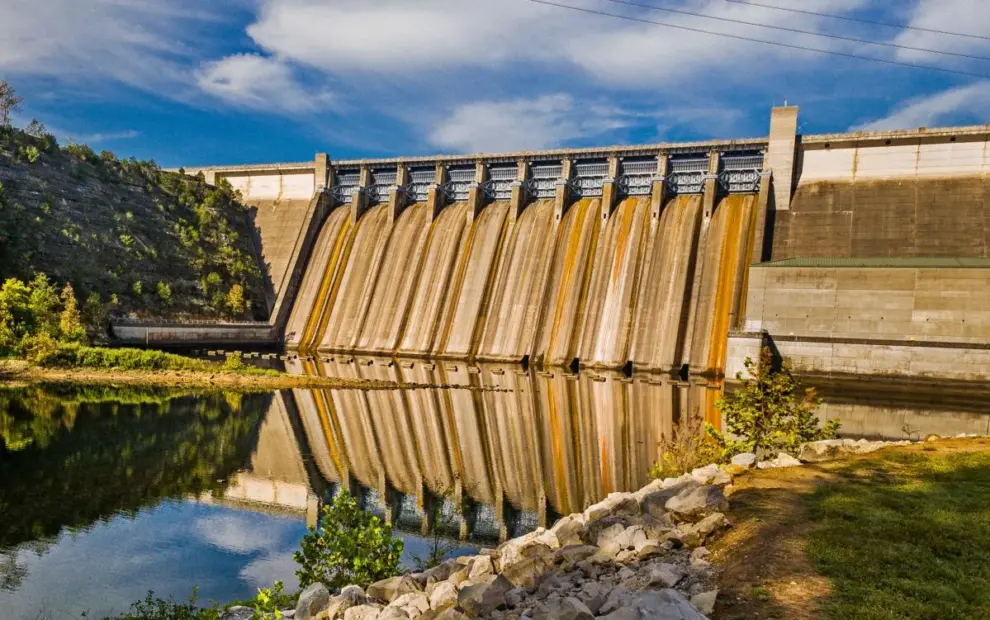 Shifting Course: The White River and Table Rock Dam